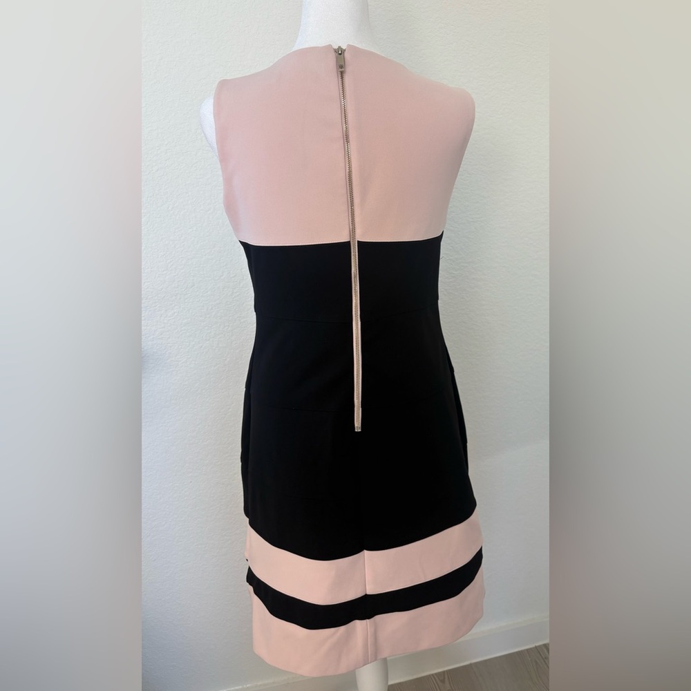 Tommy Hilfiger Black and Light Pink Sleeveless Colorblock Midi Dress - Picture 4 of 9